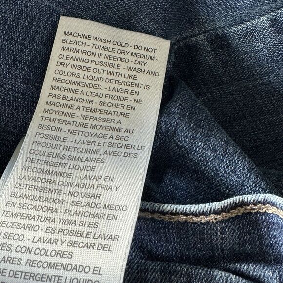 Levi’s Womens SZ 4 Classic Straight Jeans Mid-Rise Stretch Pockets Medium Wash - Picture 11 of 12